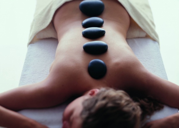 Nowy salon urody i SPA w OVO Wrocław LIFESTYLE, Uroda - Postępuje komercjalizacja OVO Wrocław zaprojektowanego przez pracownię GSArch. Powstaje strefa Health & Beauty dla najbardziej wymagających. Do prestiżowego Holmes Place, operatora centrum fitness, dołącza ekskluzywny salon urody i SPA Kandara.