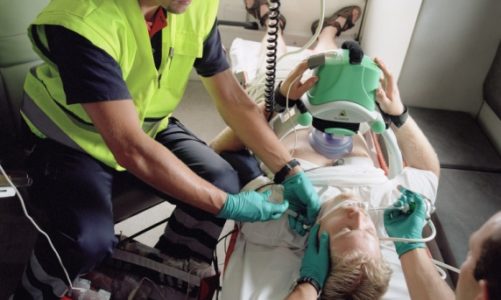 Nowy sprzęt we wrocławskich karetkach