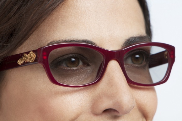 Pieką i szczypią? Światło dzienne nadmiernie razi? Twoje oczy są podrażnione!