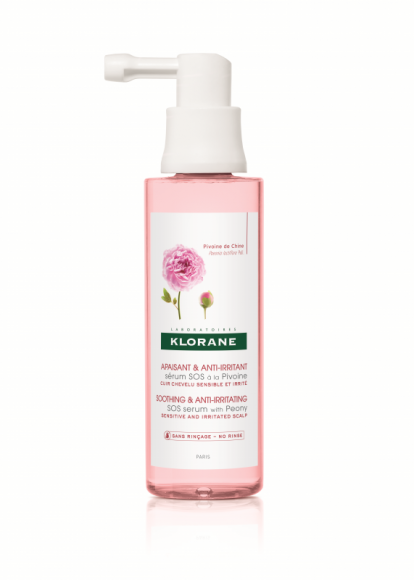 KLORANE SERUM SOS NA BAZIE PIWONII LIFESTYLE, Uroda - Pierwszy produkt stworzony przez Klorane, który łagodzi i redukuje podrażnienia już po pierwszym zastosowaniu, dzięki wysokiemu stężeniu wyciągu z Piwonii chińskiej (20x więcej niż w szamponie).
