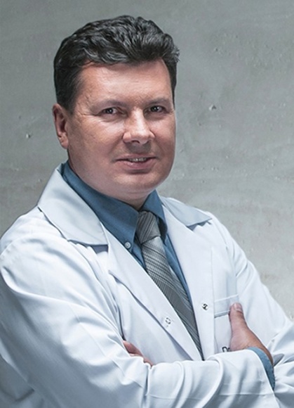 Chirurgia plastyczna, czyli szycie na miarę LIFESTYLE, Uroda - Ciało kobiety nieustannie się zmienia: okres dojrzewania, macierzyństwo, wreszcie coraz bardziej widoczne oznaki starzenia się. O tym, w jaki sposób można przywrócić atrakcyjny wygląd newralgicznych części ciała, rozmawiamy z dr. Maciejem Kulickim, chirurgiem plastykiem.