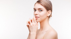 Komórki macierzyste w służbie zdrowia i piękna LIFESTYLE, Uroda - Organizm każdego człowieka posiada komórki regeneracyjne, zwane macierzystymi, które mają specyficzną zdolność bieżącego „naprawiania” uszkodzeń powstałych w różnych tkankach.