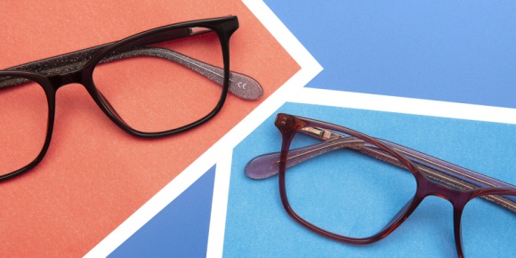 Czy w 2030 wszyscy będziemy nosić okulary? Zdrowie, BIZNES - Badania alarmują, że w przeciągu 10 lat nawet ¾ populacji świata może potrzebować korekcji wzroku. Jesteśmy także bardziej narażeni na wady wzroku niż kiedyś, zwłaszcza przez ekspozycję na tzw. "niebieskie światło". Dziś krótkowzroczność stała się epidemią naszych czasów.