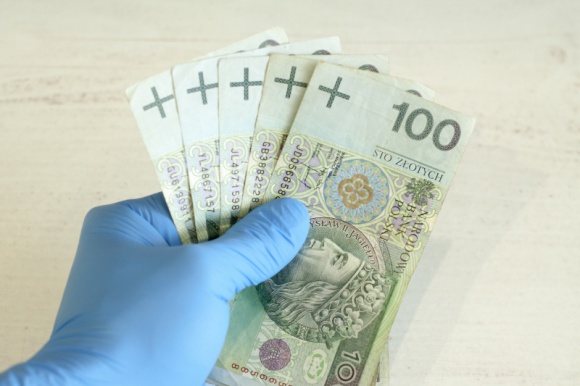 Firma BEST po raz kolejny wspiera walkę z COVID-19 na Pomorzu