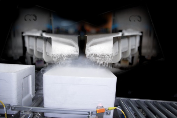 Cold Jet dostarcza rozwiązania w zakresie krytycznej dystrybucji szczepionek Zdrowie, BIZNES - Suchy lód jest niezbędny w globalnej walce z COVID-19